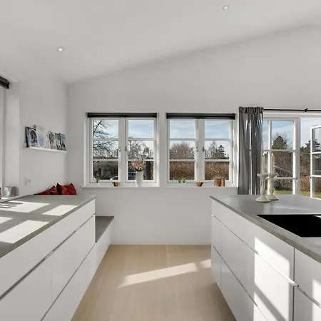 Feriehus 3 Bedroom Gorgeous In *