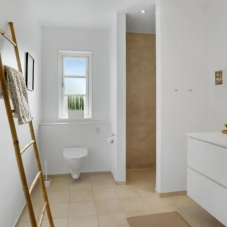 3 Bedroom Gorgeous In * Hornbæk