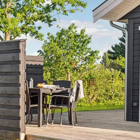 3 Bedroom Gorgeous In Hornbæk